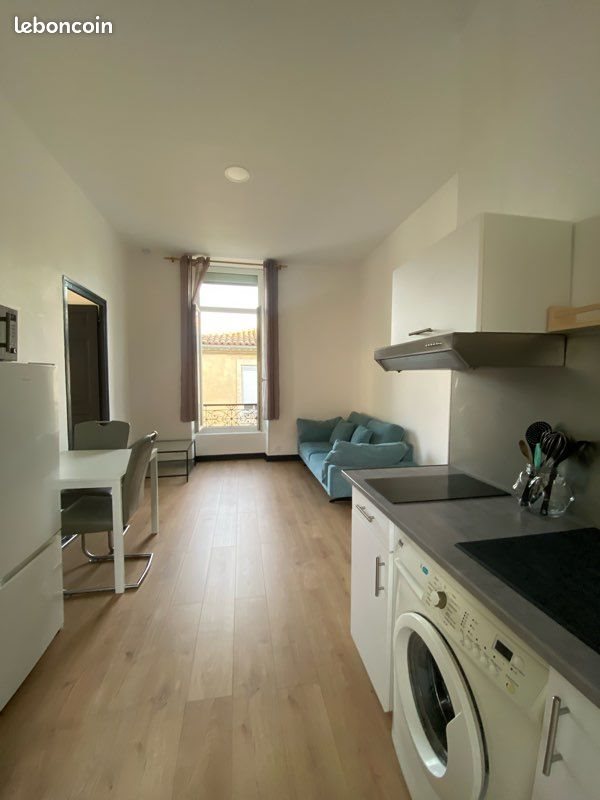 Appartement à louer, 30m², Nîmes