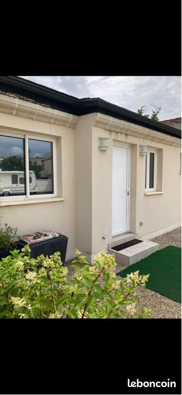Appartement à louer, 28m², Paray-Vieille-Poste