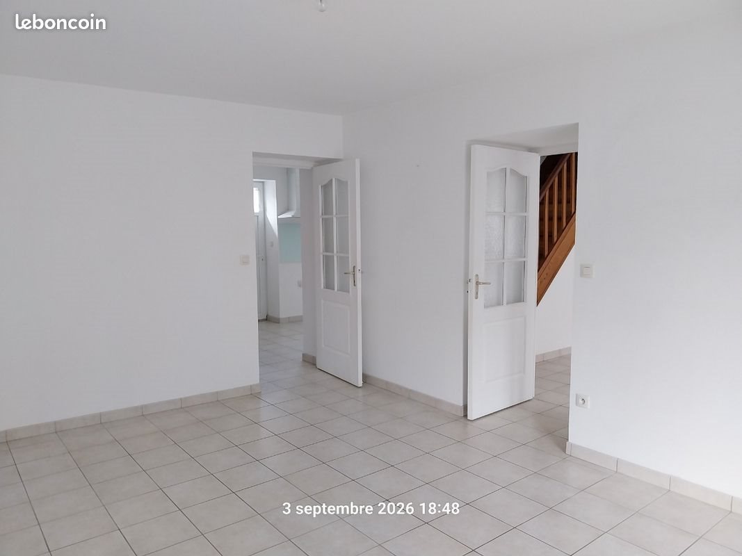 Maison à louer, 100m², Moyon