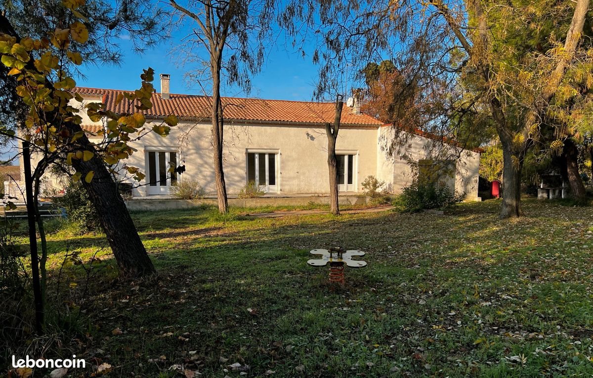 Maison à louer, 170m², Tourbes