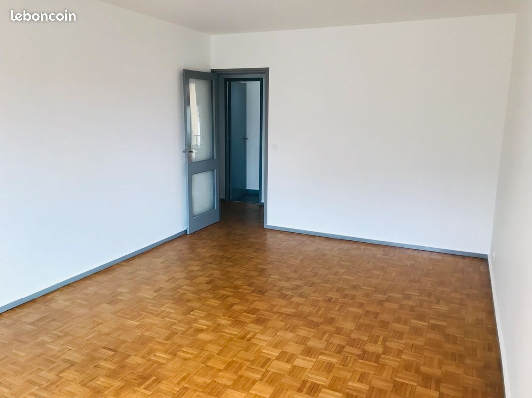 Appartement à louer, 48m², Pau