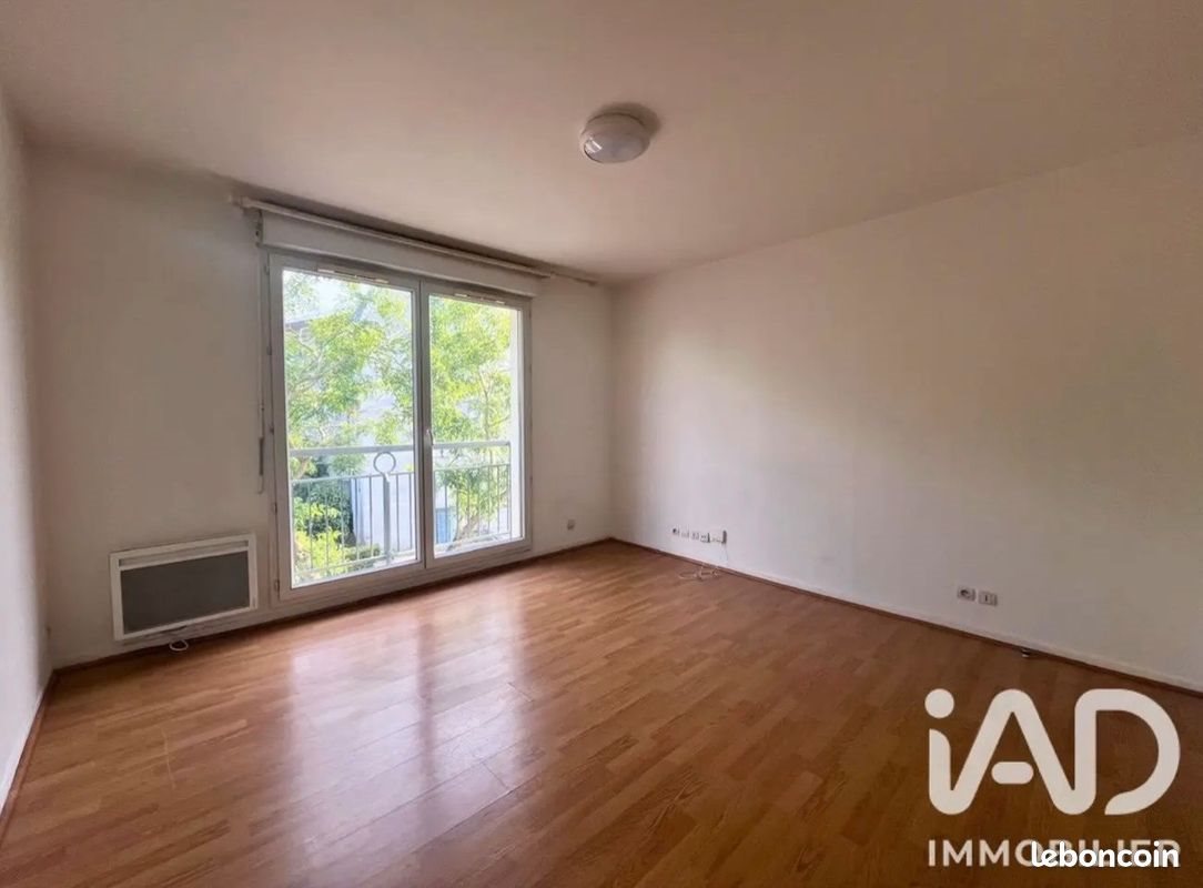 Appartement à louer, 22m², Cergy