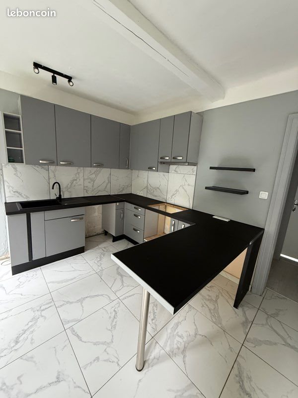 Appartement à vendre, 75m², Longwy