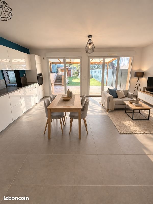 Maison à vendre, 92m², Pertuis
