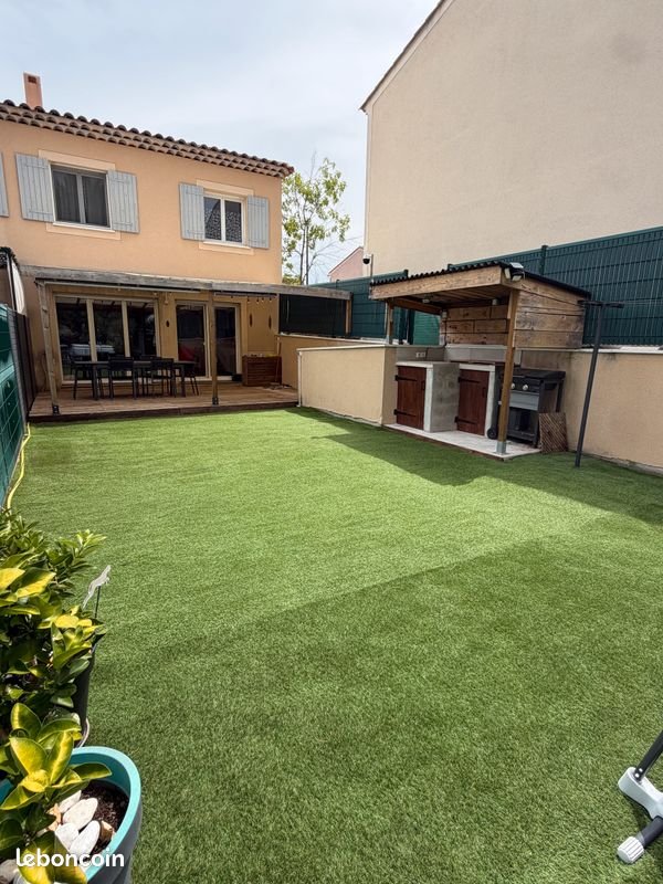 Maison à vendre, 92m², Pertuis