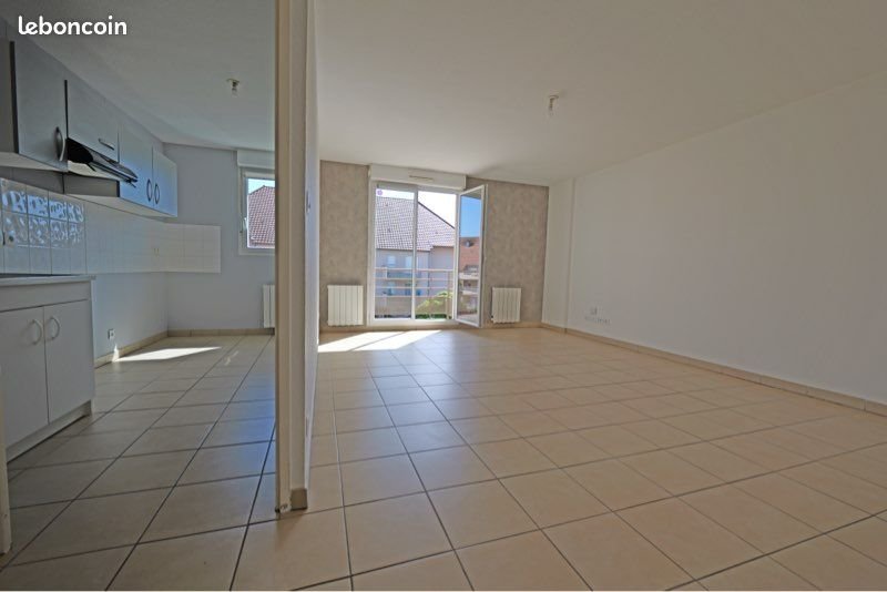 Appartement à louer, 74m², Lux