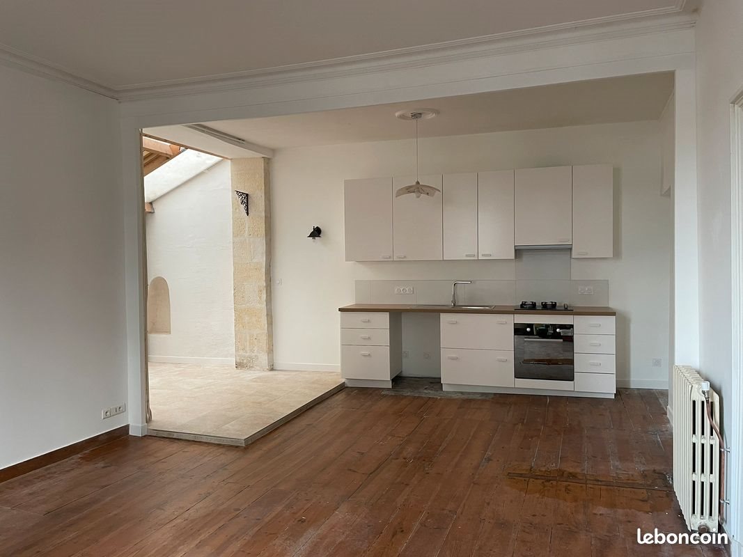 Maison à louer, 133m², Saint-Jean-d'Angély