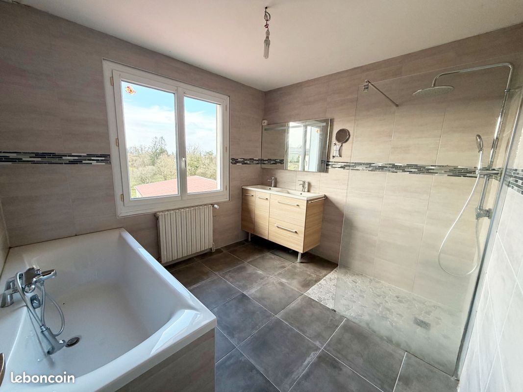 Maison à vendre, 126m², Saint-Mathieu