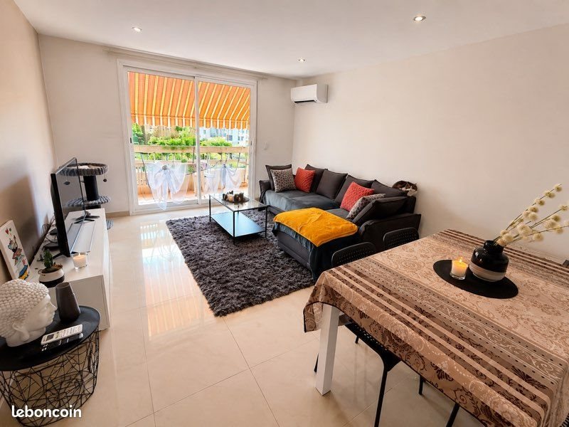 Appartement à vendre, 51m², Fréjus