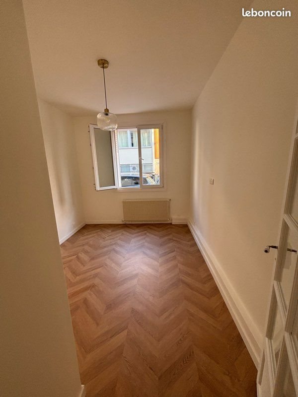 Appartement à louer, 25m², Saint-Mandé