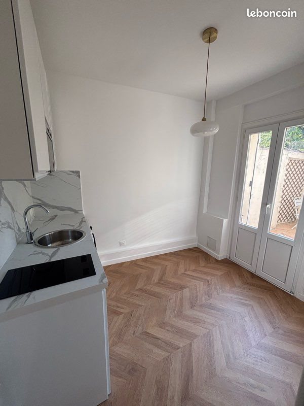 Appartement à louer, 25m², Saint-Mandé