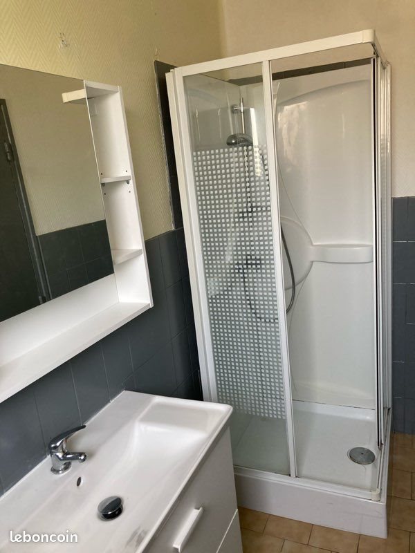 Appartement à louer, 62m², Revin
