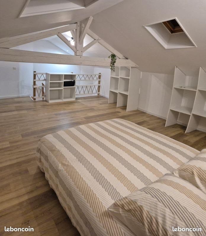 Maison à louer, 87m², Saint-Laurent-sur-Sèvre