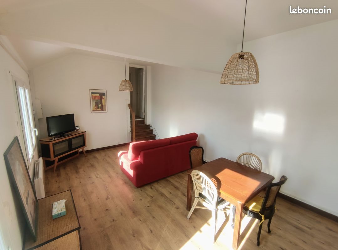 Maison à louer, 62m², Royan