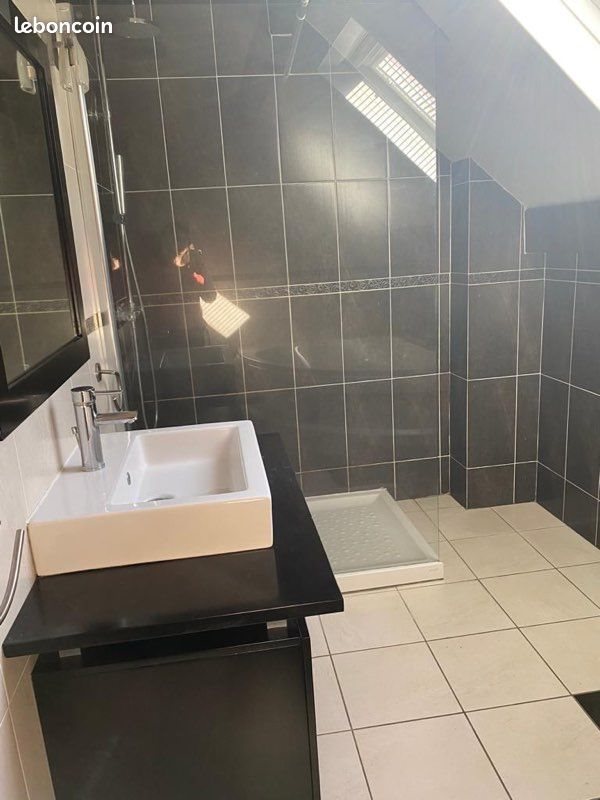 Maison à louer, 135m², Toulon-sur-Allier