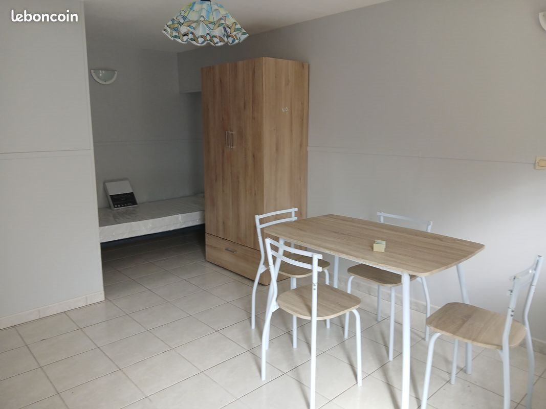 Appartement à louer, 14m², Argentan