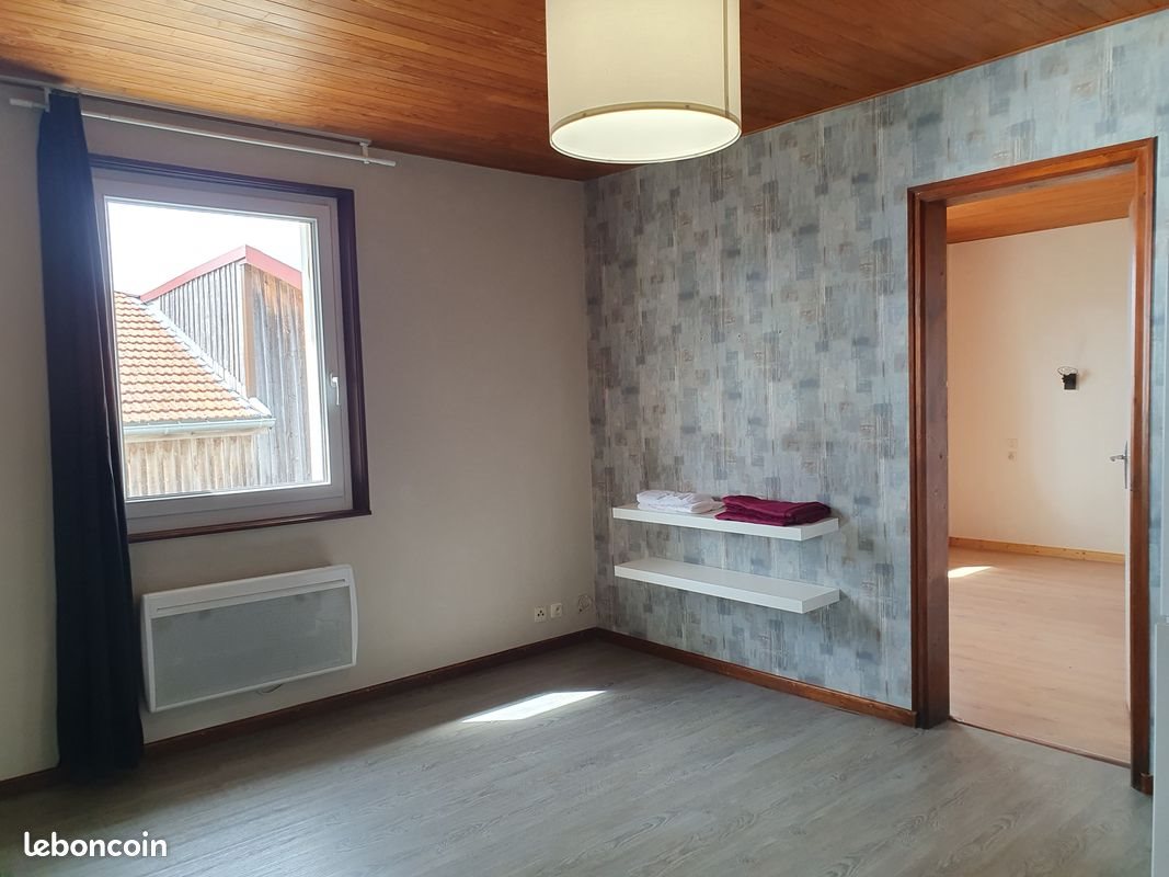 Appartement à louer, 35m², Les Fourgs