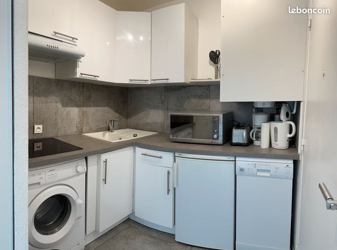 Appartement à louer, 30m², Vallauris