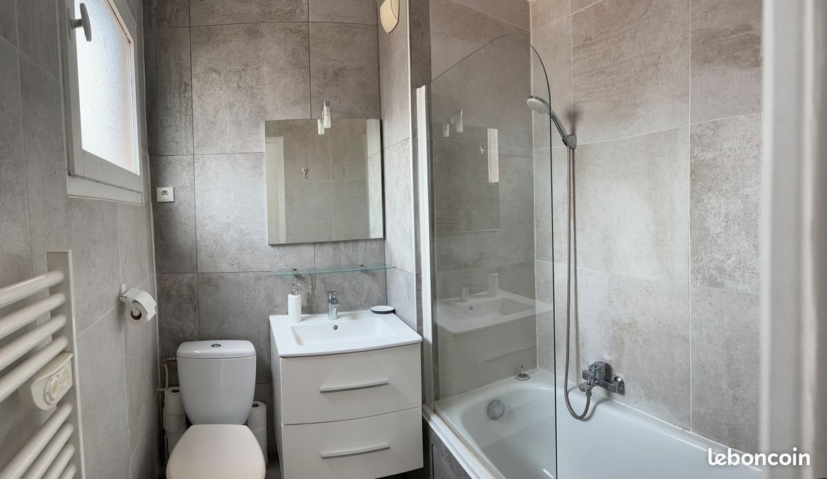 Appartement à louer, 30m², Vallauris