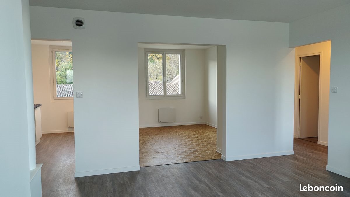 Appartement à louer, 68m², Saint-Jean-de-Muzols