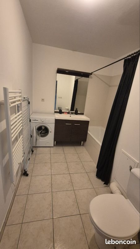 Appartement à louer, 28m², Meyzieu
