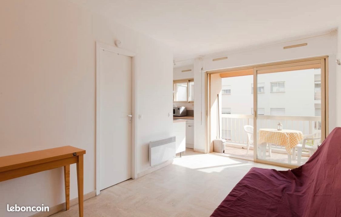 Appartement à louer, 23m², Antibes