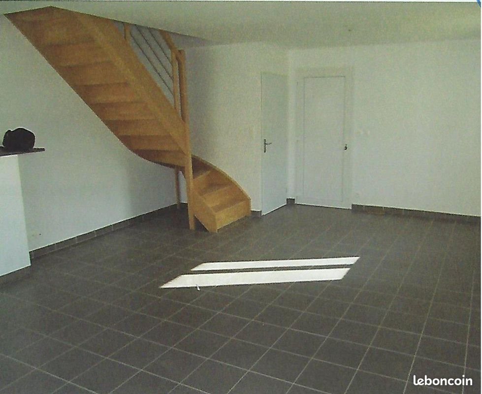 Maison à louer, 92m², Malijai