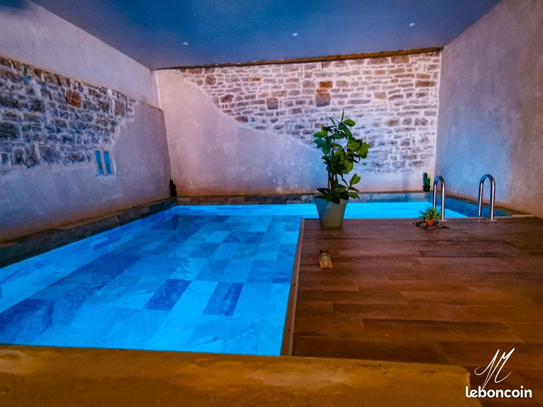 Maison à vendre, 396m², Saint-Amour