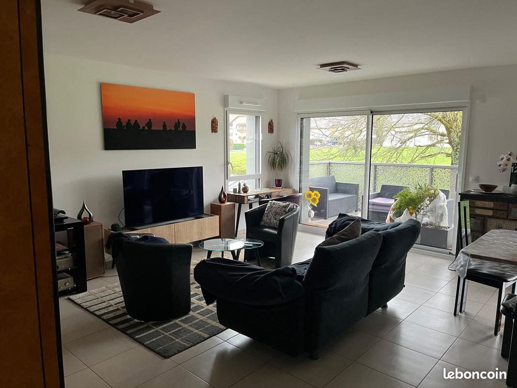 Appartement à louer, 72m², Saint-Jorioz