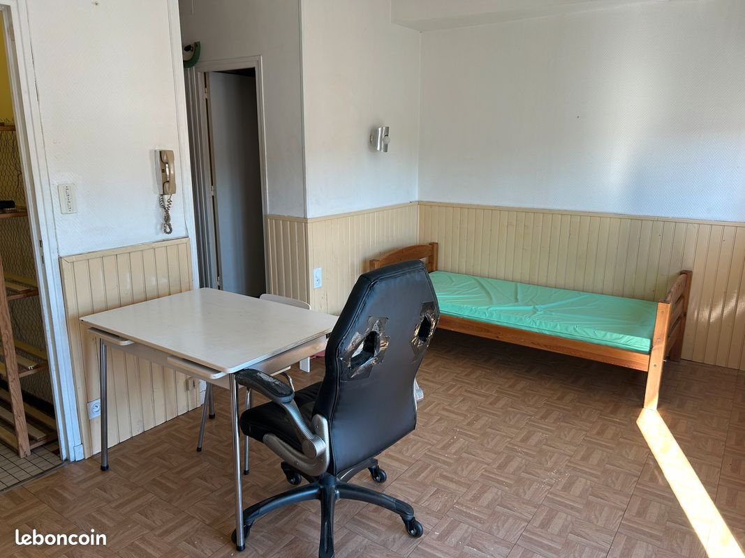 Appartement à louer, 20m², Caussade