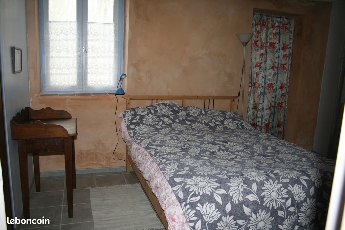 Maison à louer, 90m², Villerest