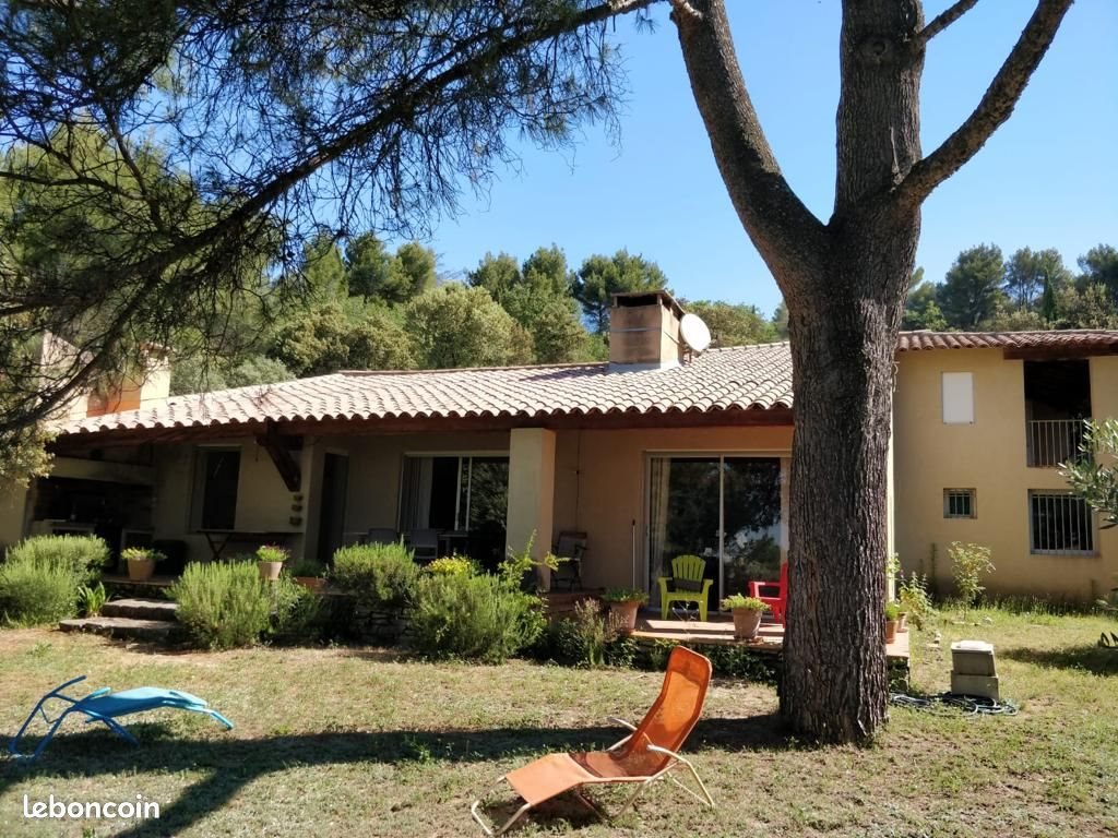 Maison à louer, 140m², Carpentras