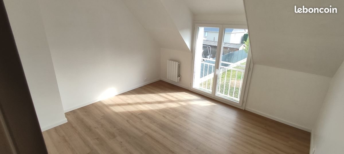 Maison à louer, 93m², Pleine-Fougères