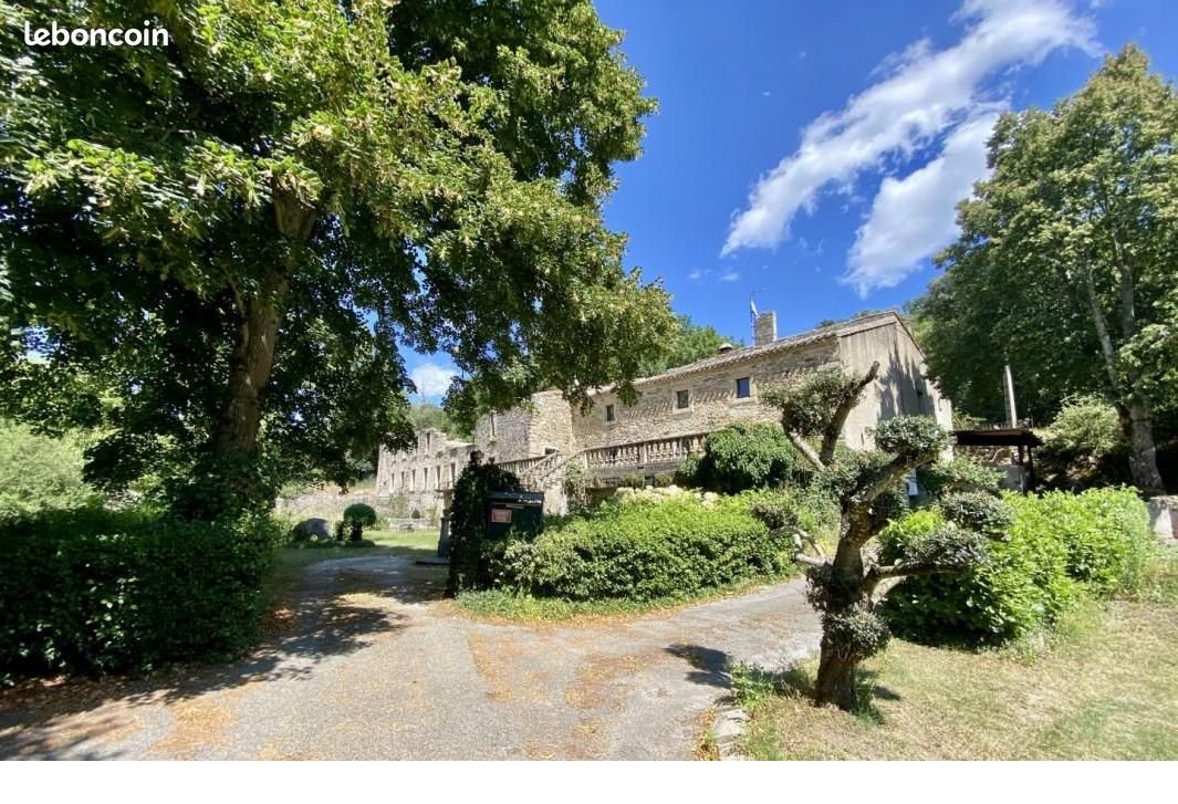 Maison à vendre, 420m², Brousses-et-Villaret
