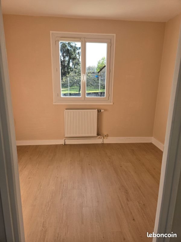Maison à louer, 90m², Mouthiers-sur-Boëme