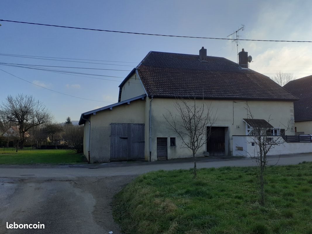 Maison à vendre, 196m², Roulans