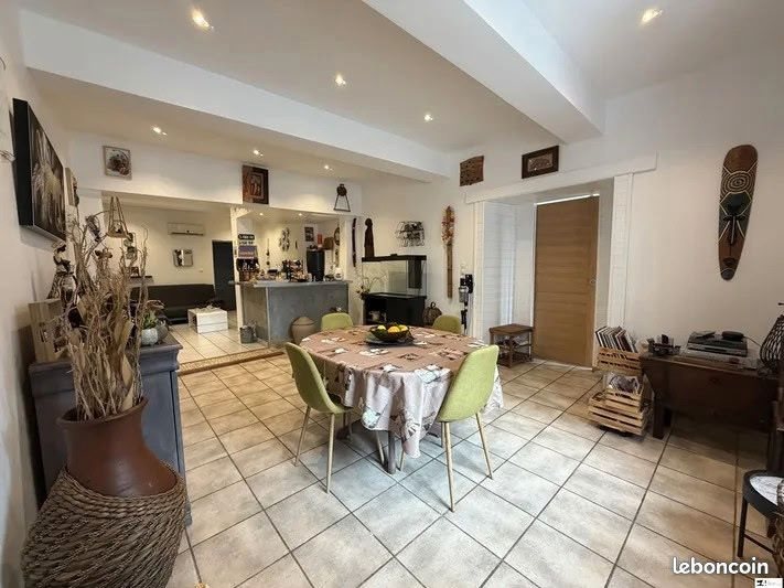 Maison à vendre, 188m², Montbrun-Bocage