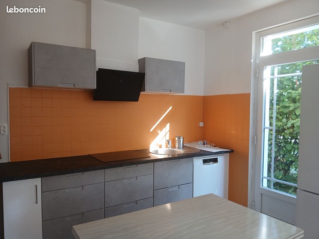 Maison à louer, 75m², Nègrepelisse