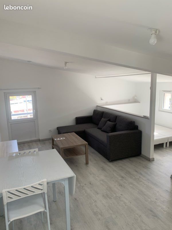 Appartement à louer, 33m², Solliès-Pont