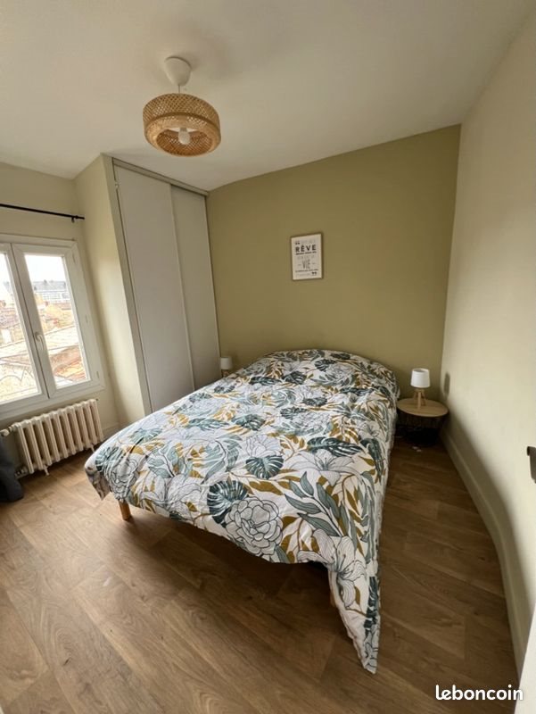 Appartement à louer, 25m², Niort