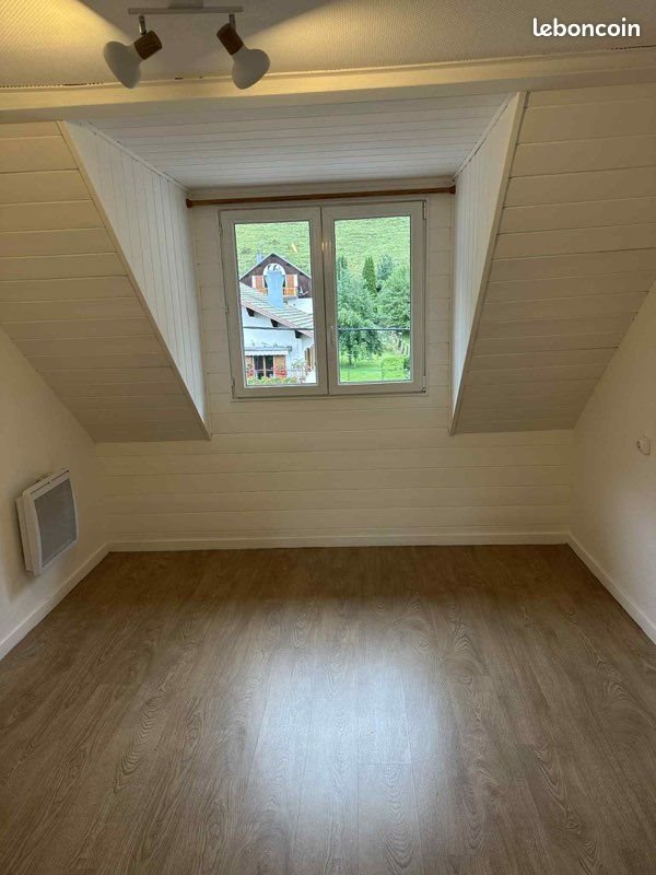 Appartement à vendre, 45m², La Cluse-et-Mijoux