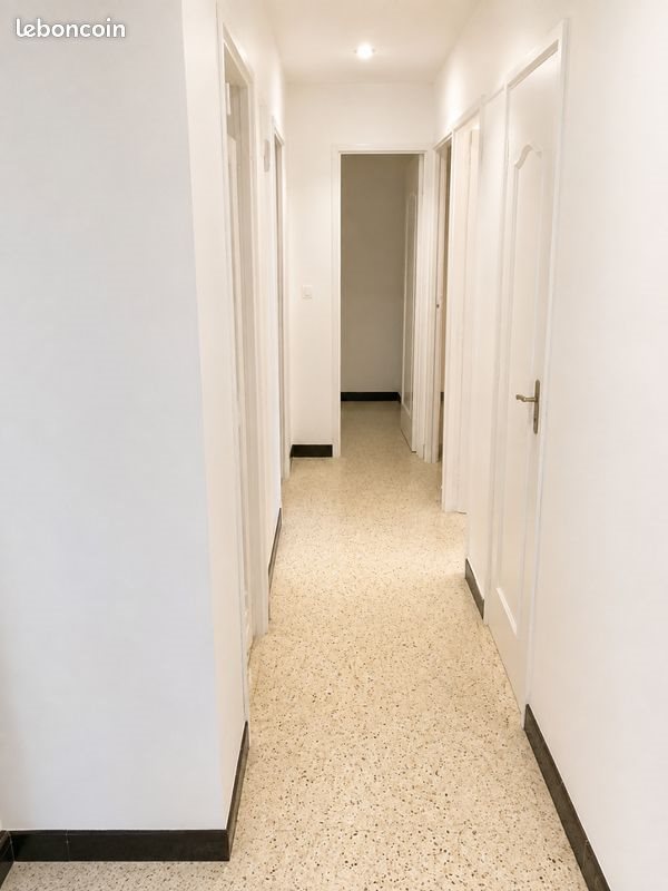 Appartement à louer, 63m², Aubagne