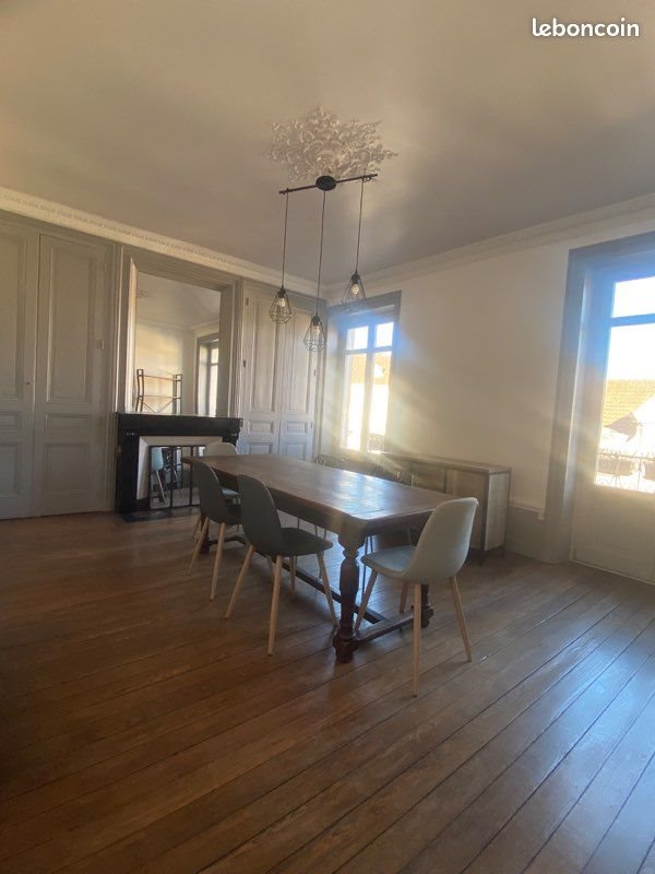 Appartement à louer, 130m², Bourg-en-Bresse