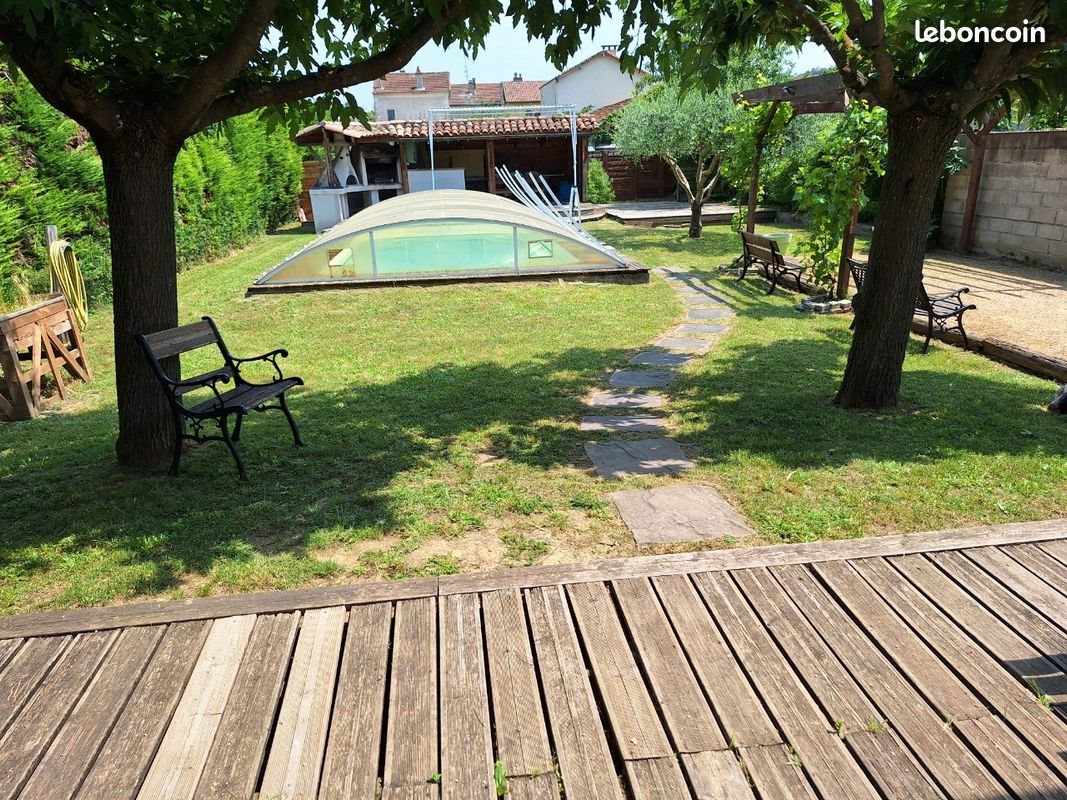 Maison à louer, 50m², Lézan