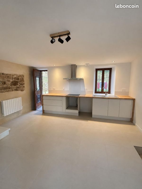 Maison à louer, 85m², Logonna-Daoulas