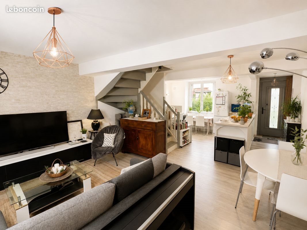 Maison à vendre, 93m², Carbonne