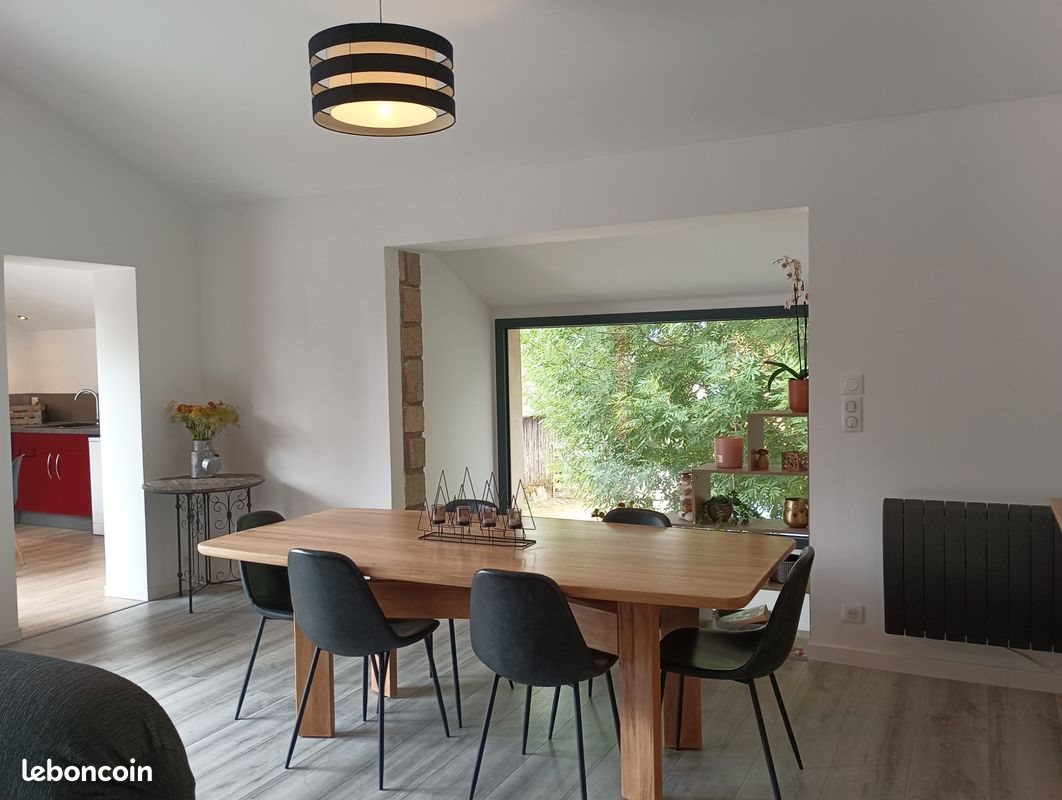 Maison à vendre, 108m², Saint-Sauveur-Camprieu
