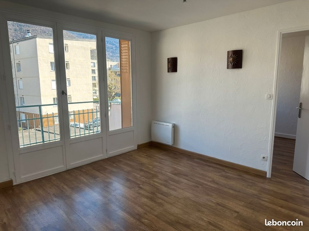 Appartement à louer, 35m², Albertville