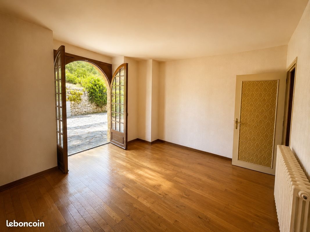 Maison à vendre, 214m², Figeac