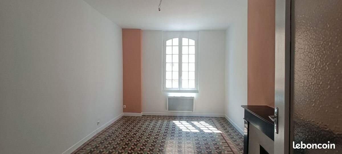 Appartement à vendre, 65m², Arles